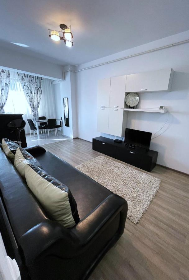 Taste Of Iasi - Two Room Apartment - Central - Sunset Touch Extérieur photo
