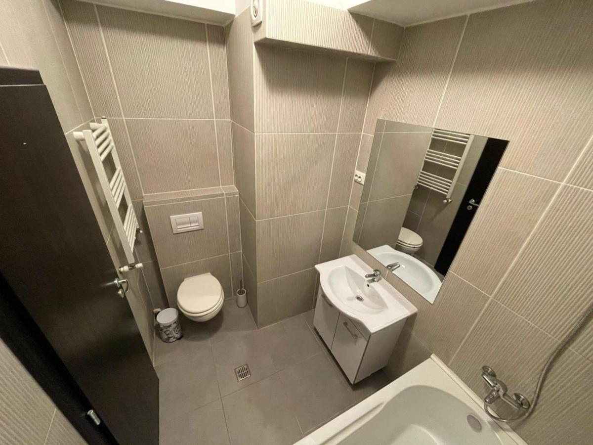 Taste Of Iasi - Two Room Apartment - Central - Sunset Touch Extérieur photo